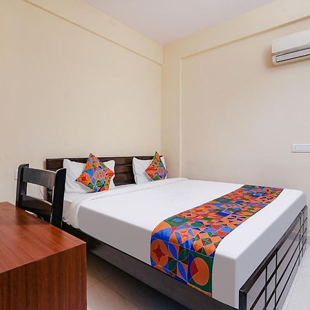 Fabhotel Crystal Suites Бангалор Екстериор снимка